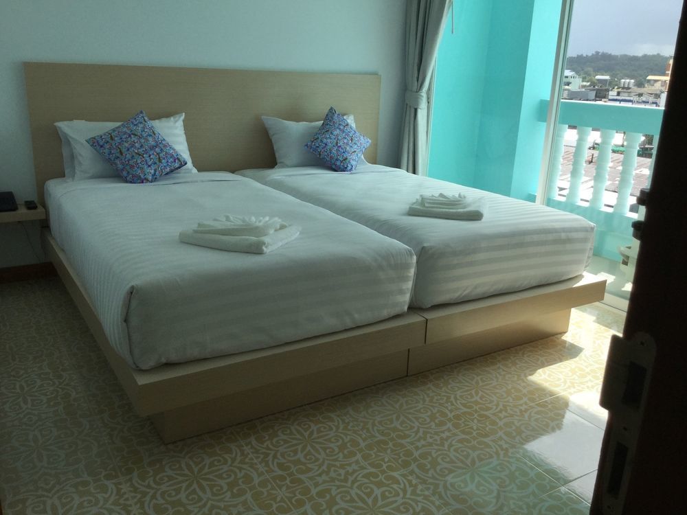 The Duck Phuket Exterior foto